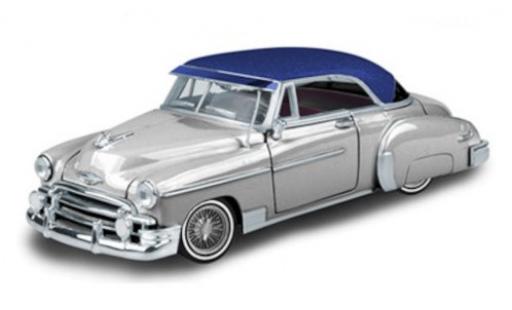 Coche miniatura Chevrolet Bel Air 1/24 Motormax gris/azul 1950 Chevrolet Bel Air 1/24 Motormax gris/azul 1950 coche miniatura