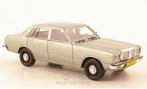 Coche miniatura Datsun 200L 1/43 Neo Laurel (C230) metalico gris Datsun 200L 1/43 Neo Laurel (C230) metalico gris coche miniatura