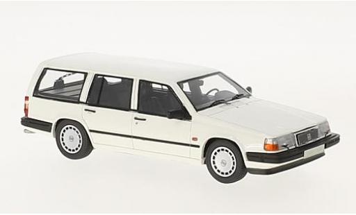 Volvo 940 1/43 Neo GL Estate blanco 1990 coche miniatura