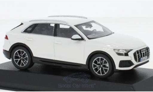 Audi Q8 1/43 Norev blanco 2018 coche miniatura