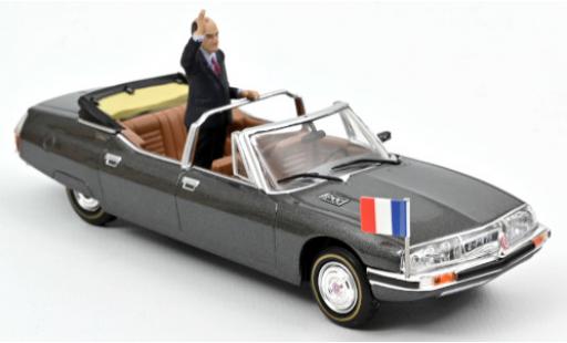 Citroen SM 1/43 Norev Presidentielle metalico gris 1981 avec Figur: Francois Mitterand coche miniatura