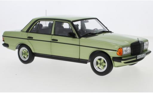 Coche miniatura Mercedes 200 1/18 Norev (W123) AMG metalico verde 1984 Mercedes 200 1/18 Norev (W123) AMG metalico verde 1984 coche miniatura