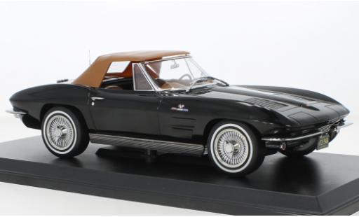 Coche miniatura Chevrolet Corvette 1/18 Norev Sting Ray Convertible (C2) negro/marron 1963 Chevrolet Corvette 1/18 Norev Sting Ray Convertible (C2) negro/marron 1963 coche miniatura