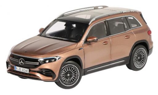 Coche miniatura Mercedes CLA 1/18 NZG EQB metalico brun clair 2021 Mercedes CLA 1/18 NZG EQB metalico brun clair 2021 coche miniatura