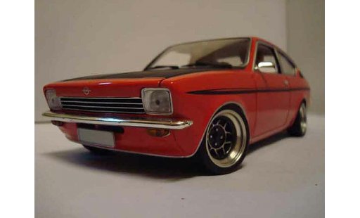 Opel Kadett C coupe 1/18 Minichamps sr 1976 rojo coche miniatura