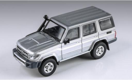 Coche miniatura Toyota Land Cruiser 1/64 Para64 76 gris Toyota Land Cruiser 1/64 Para64 76 gris coche miniatura