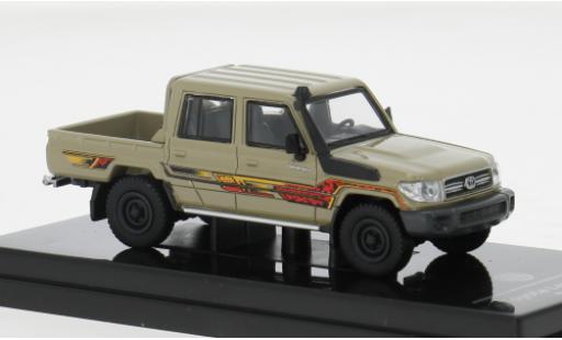 Coche miniatura Toyota Land Cruiser 1/64 Para64 79 beige 2014 1:64 Toyota Land Cruiser 1/64 Para64 79 beige 2014 1:64 coche miniatura