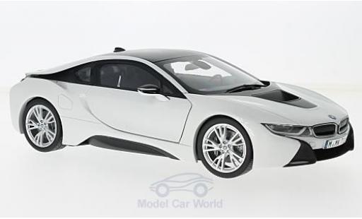 Coche miniatura Bmw i8 1/18 Paragon metalico blanco/gris Bmw i8 1/18 Paragon metalico blanco/gris coche miniatura