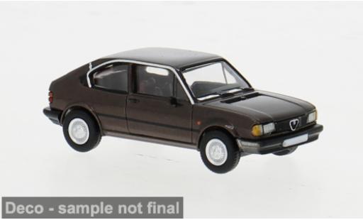 Coche miniatura Alfa Romeo Alfasud 1/87 PCX87 metallise braun 1980 1:87 Alfa Romeo Alfasud 1/87 PCX87 metallise braun 1980 1:87 coche miniatura