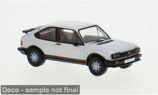 Coche miniatura Alfa Romeo Alfasud 1/87 PCX87 silber 1980 1:87 Alfa Romeo Alfasud 1/87 PCX87 silber 1980 1:87 coche miniatura