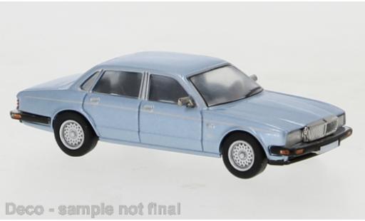 Coche miniatura Jaguar XJ 1/87 PCX87 40 metalico azul 1986 Jaguar XJ 1/87 PCX87 40 metalico azul 1986 coche miniatura
