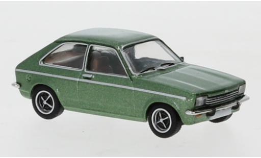 Coche miniatura Opel Kadett 1/87 PCX87 C City metalico verde 1975 Opel Kadett 1/87 PCX87 C City metalico verde 1975 coche miniatura
