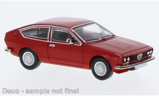 Coche miniatura Alfa Romeo Alfetta 1/87 PCX87 GT rouge 1974 Alfa Romeo Alfetta 1/87 PCX87 GT rouge 1974 coche miniatura