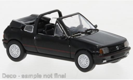 Coche miniatura Peugeot 205 1/87 PCX87 cabriolet negro 1986 Peugeot 205 1/87 PCX87 cabriolet negro 1986 coche miniatura
