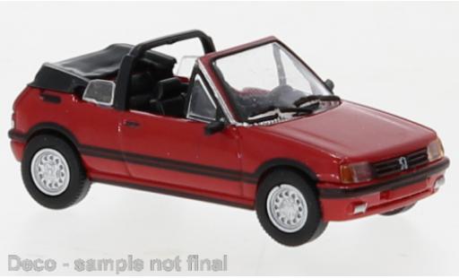 Coche miniatura Peugeot 205 1/87 PCX87 cabriolet rouge 1986 Peugeot 205 1/87 PCX87 cabriolet rouge 1986 coche miniatura