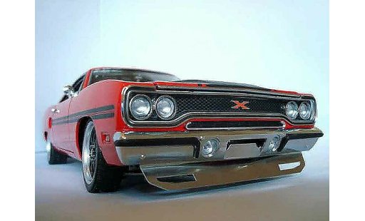 Plymouth GTX Base 1/18 GMP 426 hemi gtx in rallye red coche miniatura