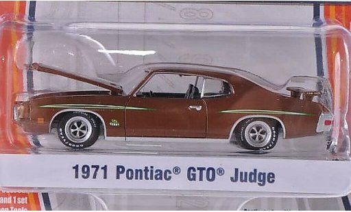 Pontiac GTO The Judge 1/64 Greenlight marron 1971 coche miniatura