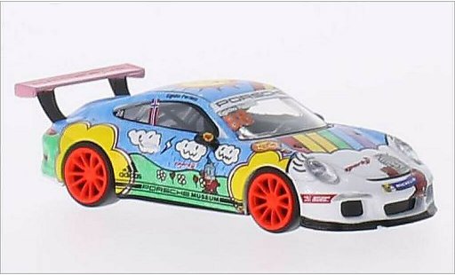 Porsche 911 Base 1/64 Spark No.88 y PCCA Singapur 2015 coche miniatura