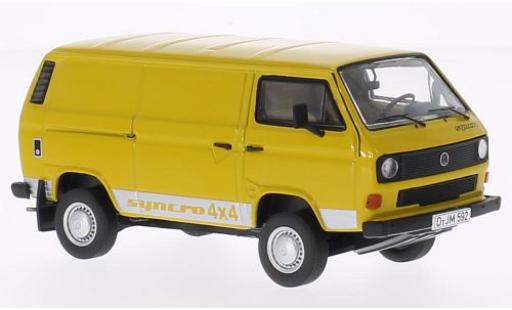 Coche miniatura Volkswagen T3 1/43 Premium ClassiXXs b Kasten amarillo Syncro (4x4 Schriftzug) Volkswagen T3 1/43 Premium ClassiXXs b Kasten amarillo Syncro (4x4 Schriftzug) coche miniatura