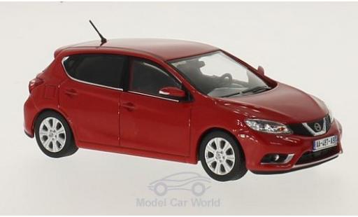 Coche miniatura Nissan Pulsar 1/43 Premium X rojo 2015 Nissan Pulsar 1/43 Premium X rojo 2015 coche miniatura