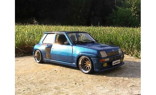 Renault 5 Turbo 1/18 Universal Hobbies version williams coche miniatura