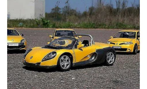 Renault Spider Base 1/18 Anson amarillo sirius coche miniatura