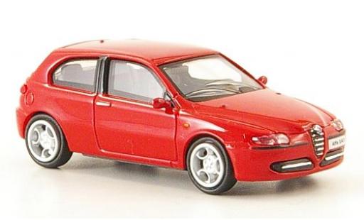 Coche miniatura Alfa Romeo 147 1/87 Ricko rojo 2001 Alfa Romeo 147 1/87 Ricko rojo 2001 coche miniatura