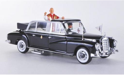 Coche miniatura Mercedes 300 1/43 Rio D negro 1960 Pape Giovanni XXIII Mercedes 300 1/43 Rio D negro 1960 Pape Giovanni XXIII coche miniatura
