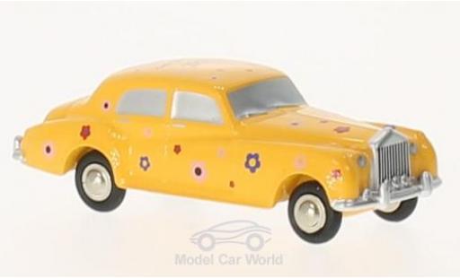 Coche miniatura Rolls Royce Silver Cloud 1/90 Schuco amarillo/Dekor Happy Birthday 2017 Rolls Royce Silver Cloud 1/90 Schuco amarillo/Dekor Happy Birthday 2017 coche miniatura
