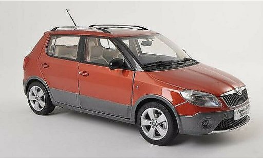 Skoda Fabia Scout 1/18 Paudi rojo 2012 coche miniatura