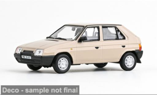 Skoda Favorit 1/43 Abrex 136L beige 1988 1:43 coche miniatura