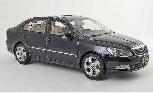 Skoda Octavia Base 1/18 Paudi azul 2010 coche miniatura