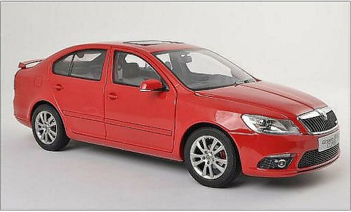 Skoda Octavia Base 1/18 Paudi V Sport rojo coche miniatura