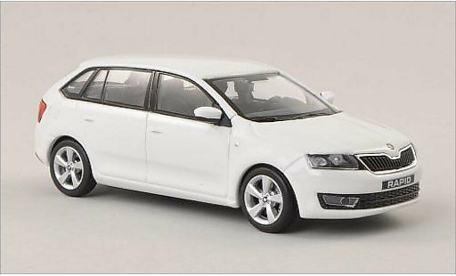 Skoda Rapid Spaceback ACE 1/43 Abrex Spaceback blanco 2013 coche miniatura