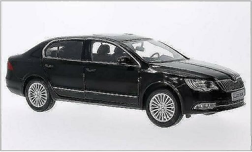 Skoda Superb Base 1/18 Paudi negro 2013 coche miniatura
