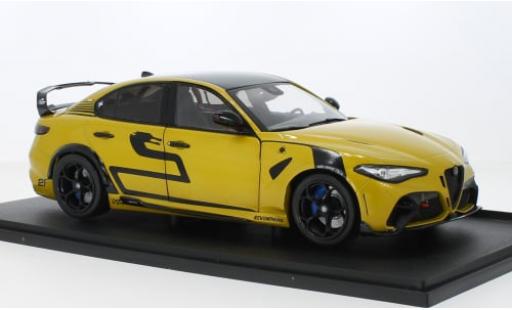 Alfa Romeo Giulia 1/18 Solido GTAM metallise gelb 2022 1:18 coche miniatura