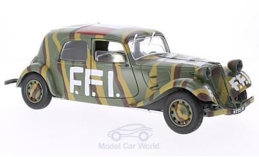 Coche miniatura Citroen Traction 11 1/18 Solido 11 CV F.F.I. 1944 Citroen Traction 11 1/18 Solido 11 CV F.F.I. 1944 coche miniatura