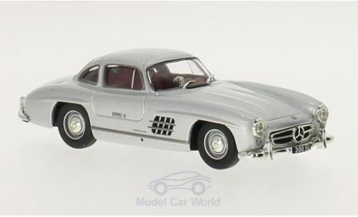 Coche miniatura Mercedes 300 1/43 Solido SL (W198) gris 1954 Mercedes 300 1/43 Solido SL (W198) gris 1954 coche miniatura