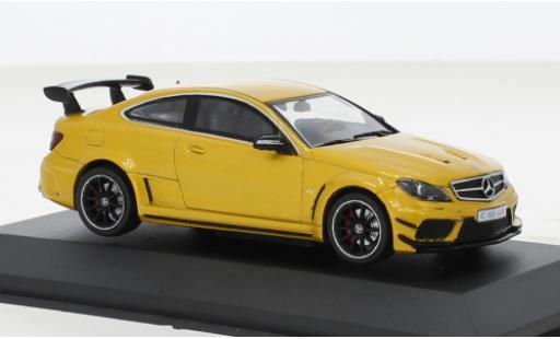 Coche miniatura Mercedes Classe C 1/43 Solido AMG C63 Black Series metallise amarillo 2012 Mercedes Classe C 1/43 Solido AMG C63 Black Series metallise amarillo 2012 coche miniatura
