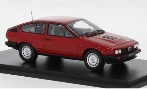 Coche miniatura Alfa Romeo GT 1/43 Spark V6 rojo 1980 Alfa Romeo GT 1/43 Spark V6 rojo 1980 coche miniatura