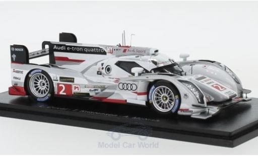 Coche miniatura Audi R18 1/43 Spark e-tron quattro No.2 24h Le Mans 2013 L.Duval/T.Kristensen/A.McNish Audi R18 1/43 Spark e-tron quattro No.2 24h Le Mans 2013 L.Duval/T.Kristensen/A.McNish coche miniatura