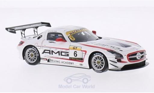 Mercedes SLS 1/43 Spark AMG GT3 No.6 GT Cup GP Macau 2014 R.van der Zande coche miniatura