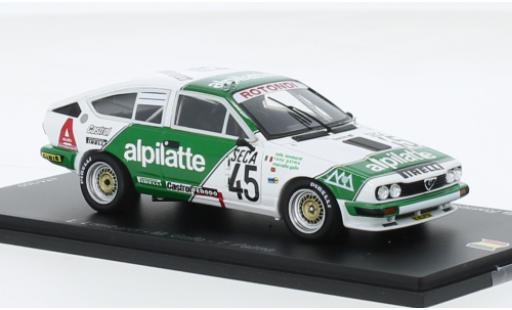 Coche miniatura Alfa Romeo GT 1/43 Spark V6 No.45 Luigi Racing 24h Spa 1982 Alfa Romeo GT 1/43 Spark V6 No.45 Luigi Racing 24h Spa 1982 coche miniatura