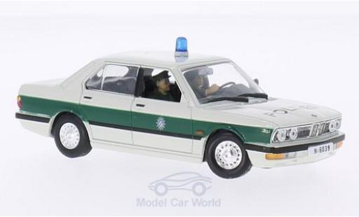 Coche miniatura Bmw 518 1/43 SpecialC Polizei blanco/verde James Bond 007 Octopussy ohne Vitrine Bmw 518 1/43 SpecialC Polizei blanco/verde James Bond 007 Octopussy ohne Vitrine coche miniatura