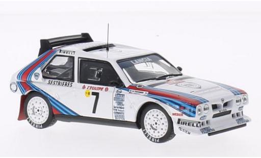 Coche miniatura Lancia Delta 1/43 SpecialC S4 No.7 Martini Rallye WM Rallye Monte Carlo 1986 H.Toivonen/S.Cresto sans Vitrine Lancia Delta 1/43 SpecialC S4 No.7 Martini Rallye WM Rallye Monte Carlo 1986 H.Toivonen/S.Cresto sans Vitrine coche miniatura