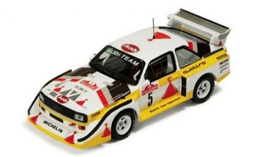 Coche miniatura Audi Sport Quattro 1/43 SpecialC Sport quattro E2 No.5 HB Team Rallye WM Rallye San Remo 1985 W.Röhrl/C.Geistdörfer ohne Vitrine Audi Sport Quattro 1/43 SpecialC Sport quattro E2 No.5 HB Team Rallye WM Rallye San Remo 1985 W.Röhrl/C.Geistdörfer ohne Vitrine coche miniatura