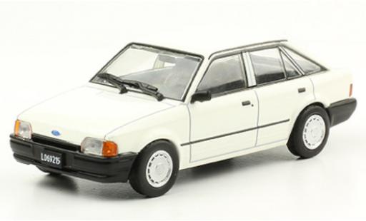 Ford Escort 1/43 SpecialC GL blanco 1988 coche miniatura