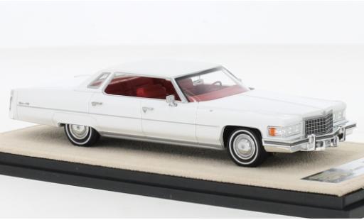 Coche miniatura Cadillac Deville 1/43 Stamp Models DeVille Sedan blanco 1976 Cadillac Deville 1/43 Stamp Models DeVille Sedan blanco 1976 coche miniatura