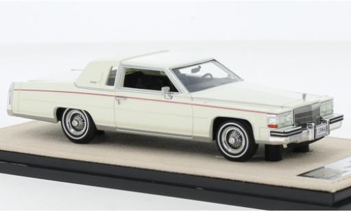Cadillac Fleetwood 1/43 Stamp Models Brougham Coupe blanco 1984 coche miniatura