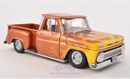 Coche miniatura Chevrolet C-10 1/18 Sun Star Stepside Pick Up Low Rider kupfer/Dekor 1965 Chevrolet C-10 1/18 Sun Star Stepside Pick Up Low Rider kupfer/Dekor 1965 coche miniatura